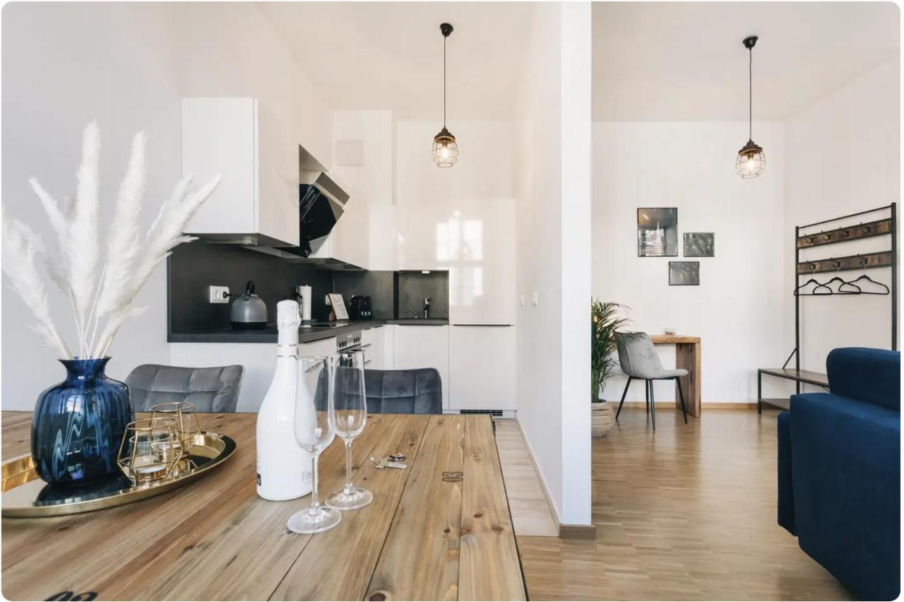 Tip! Zentraler Geht'S Nicht! Premium Apartment In Der Altstadt Dresden Exterior photo